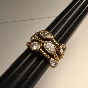 Elegant Gold and Silver Women's Ring